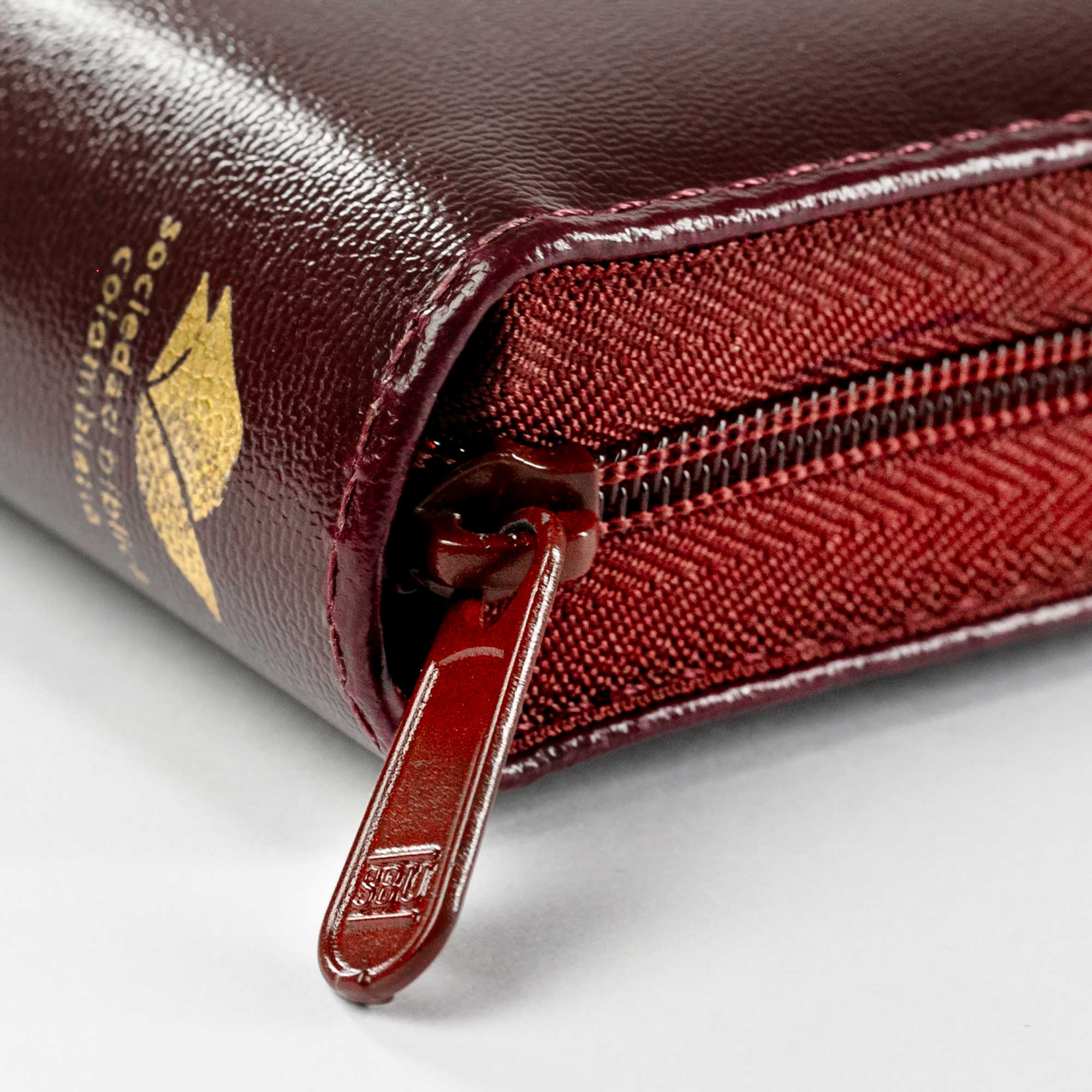 Biblia tamaño y letra pequeña vinotinto - Image 7